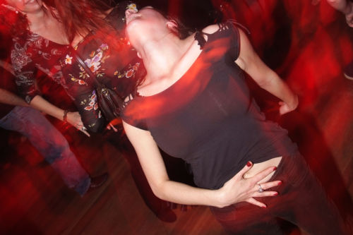 http://thehospages.com/pictures/2008-parties/2008-01-11-nataraj/thumb2/image26.jpg