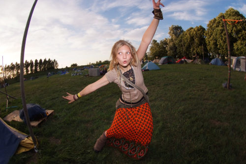 http://thehospages.com/pictures/ruigoord/2008-06-21-solstice/thumb2/image135.jpg
